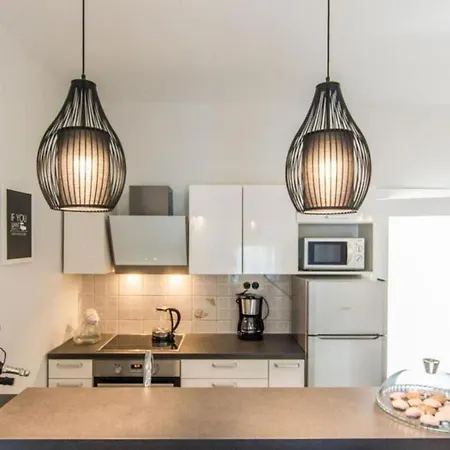 Ana - Zadar By Guide 扎达尔